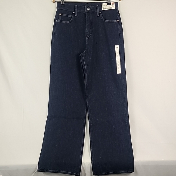 NWT Uniqlo Women's Wide Straight Jeans Blue Waist 26" Inseam 30" - Picture 1 of 7